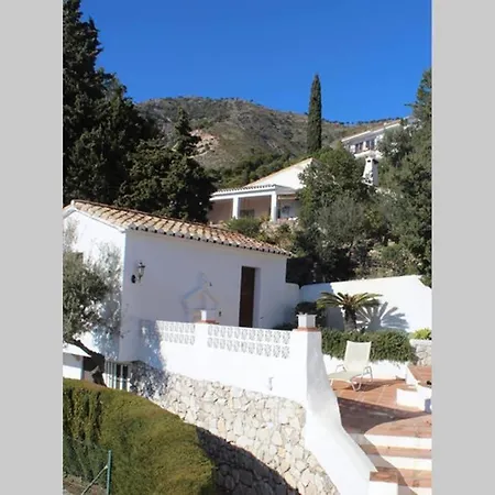 Stunning House With Private Pool And Amazing Views *