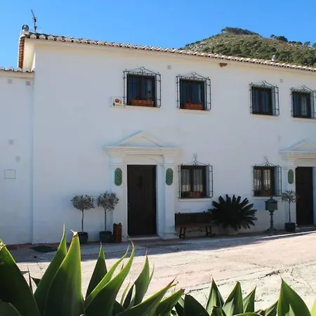 Stunning House With Private Pool And Amazing Views *